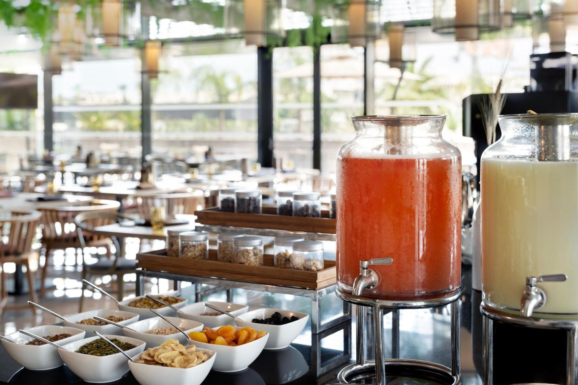 Tunis Marriott Hotel Buitenkant foto